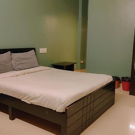 Metro Suites Bangalore Esterno foto